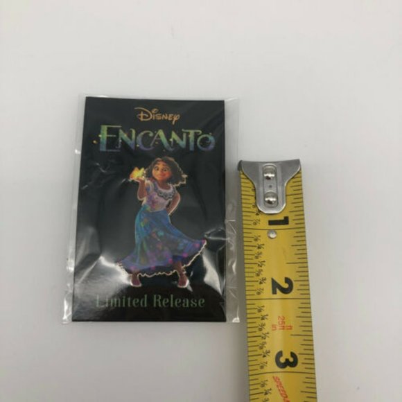 Disney Movie Rewards MIRABEL ENCANTO Trading Pin Limited Release New, RARE!! - Picture 4 of 5